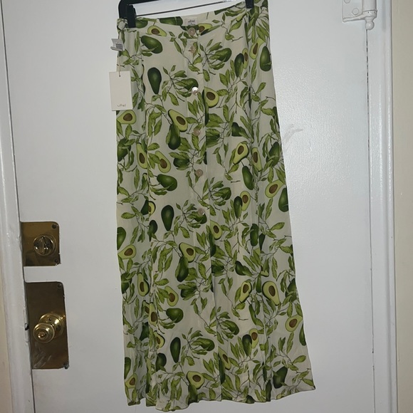 Aritzia Skirts Aritzia Avocado Skirt Poshmark